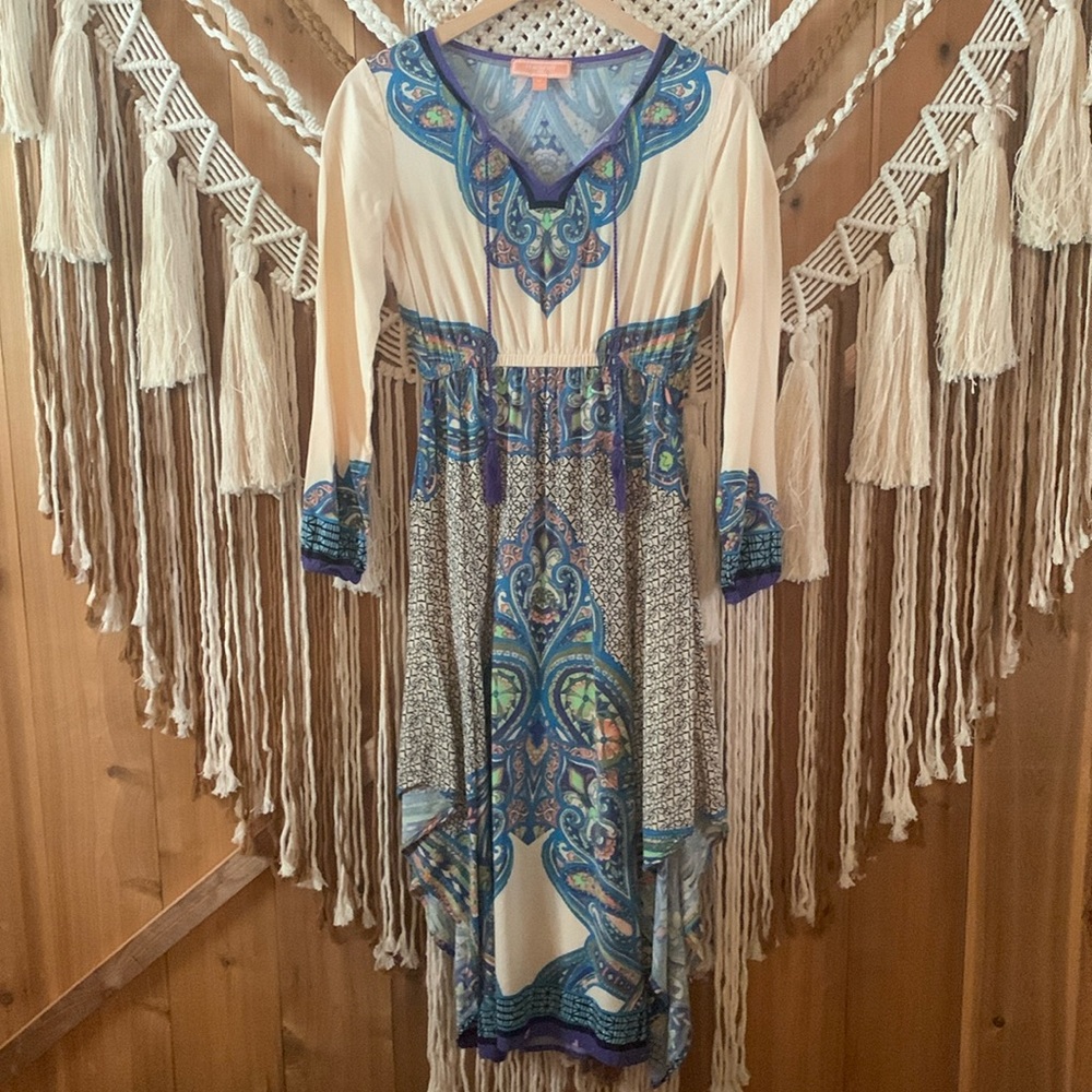 Peach Puff USA Boho Print Asymmetrical Long Sleeved Midi Dress Size Medium